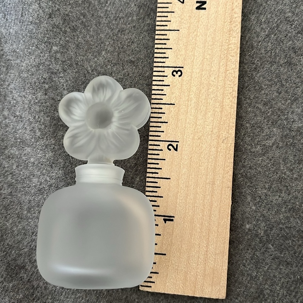 Vintage Mini LABOISSIERE Paris Parfum Bottle - Picture 7 of 9